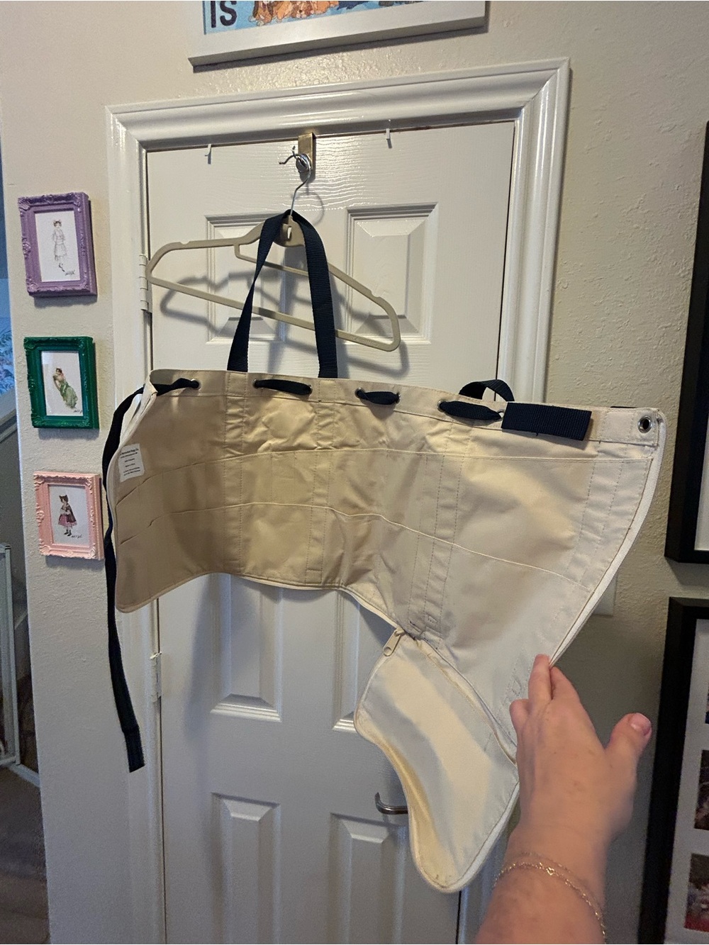 The Original Nantucket Diddy Bag Canvas Tote Bag in Cream with Navy Straps - Picture 7 of 11
